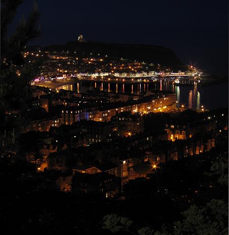 CRW_5259-crop.jpg - Scarborough South Bay From Oliver's Mount