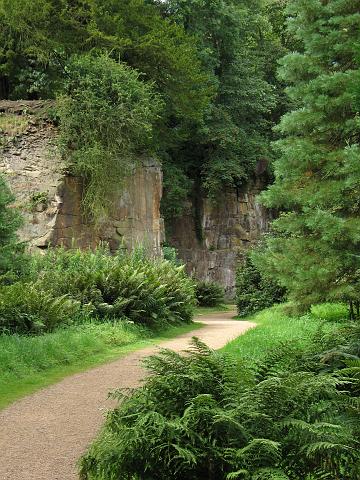 CRW_6307.jpg - Quarry Garden
