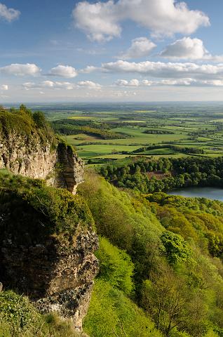 DSC_7072a.jpg - Sutton Bank And Lake Gormire